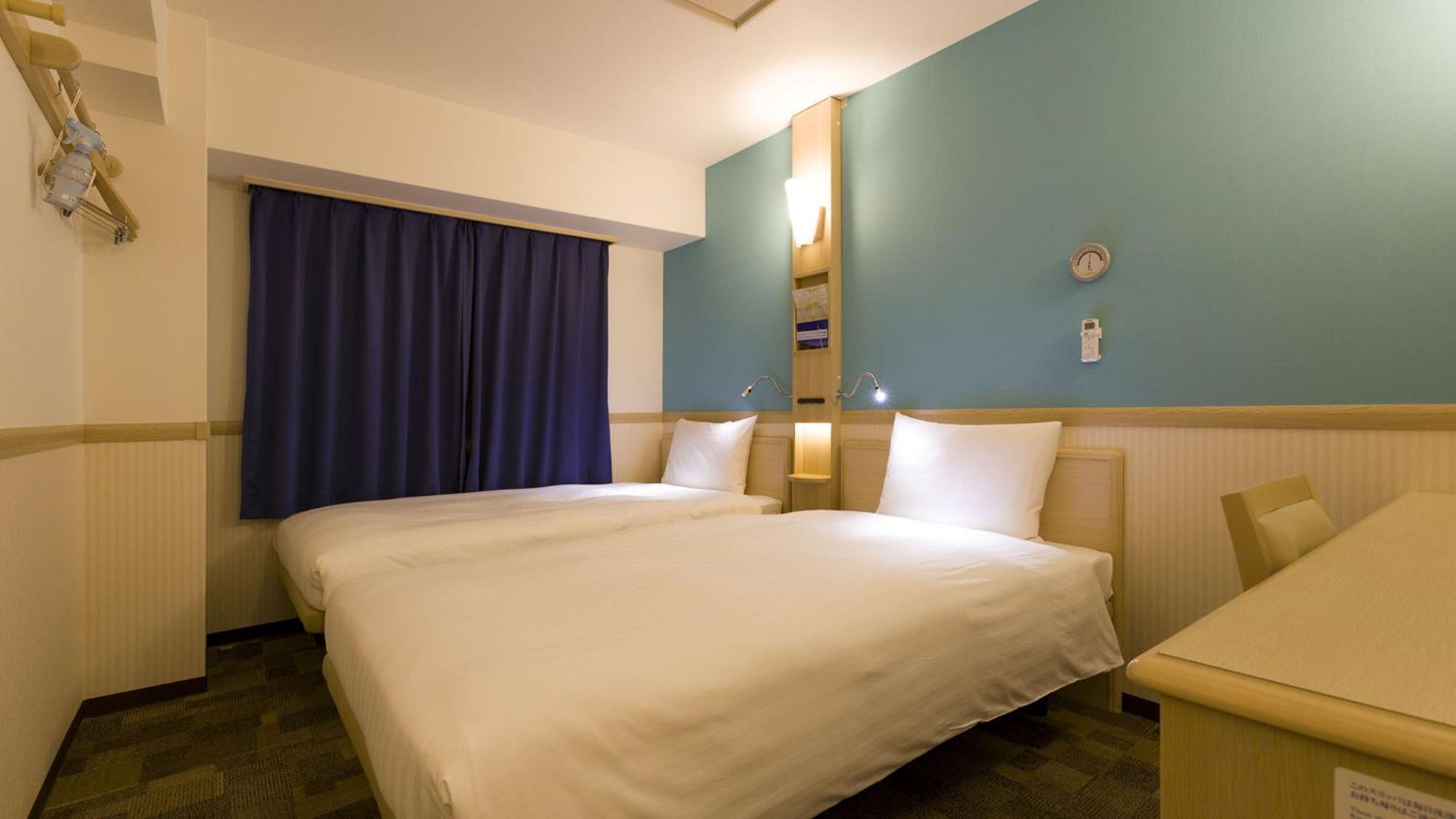 Toyoko Inn Toyota Shi Ekimae Номер фото